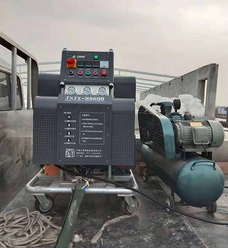 噴彩鋼瓦防腐涂料用什么噴涂機 海南聚脲噴涂機(圖2) H5600彩鋼瓦聚脲防腐噴涂機