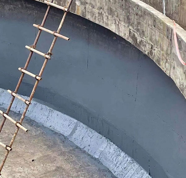 工業(yè)污水池防腐 化工廠污水池怎樣做防腐(圖2) 工業(yè)污水池防腐噴涂聚脲案例